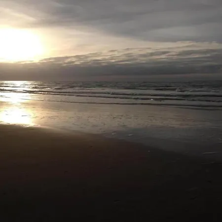 Holiday home In Near North Sea Beach, Cleaning Included *