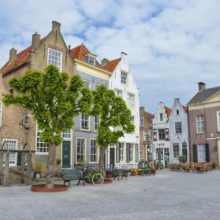 In Near North Sea Beach, Cleaning Included Holiday home Goedereede