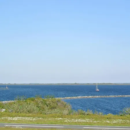 In Near North Sea Beach, Cleaning Included Holiday home *
